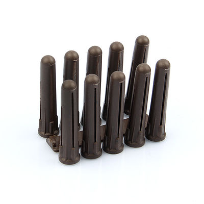 ईंटें एचडीपीई प्लास्टिक की दीवार प्लग फिक्स्चर ब्राउन रंग 7MM X 40MM